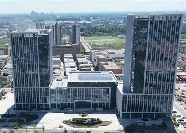 揚(yáng)州縱橫國(guó)際充電樁威勝智能電表應(yīng)用